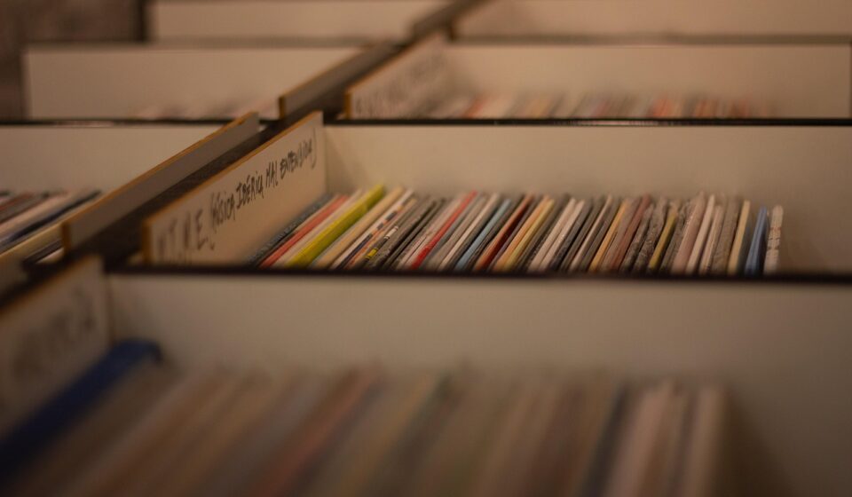 record shop, vinyl records, music, music store, albums, load, vinyl, retro