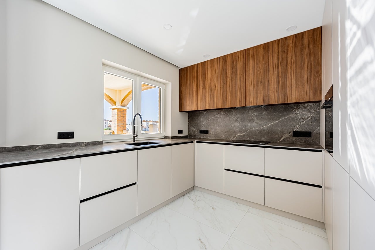 kitchen, design, wood, cabinets, marble, wall, modern, interior, costa blanca, premium, home, sleek, stylish, apartment, architecture, bright, exclusive, property, luxury, finish, elegant, contemporary, natural, minimalist, lifestyle