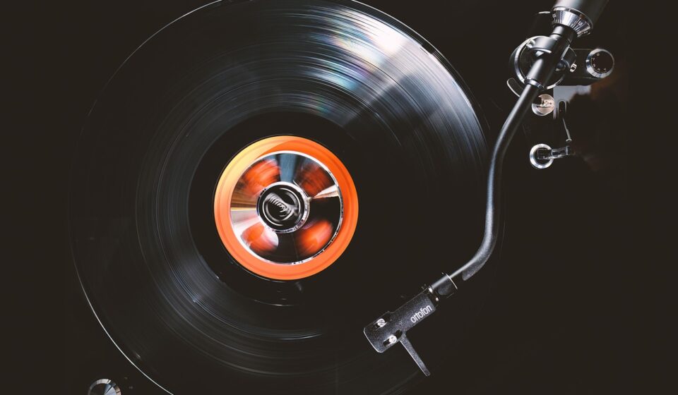 vinyl, plate, vinyl record, record, music, hub, tonearm, audio, hi-fi, analog, puristic, audio-phil, vinyl, vinyl, vinyl, vinyl record, record, record, music, music, music, music, music