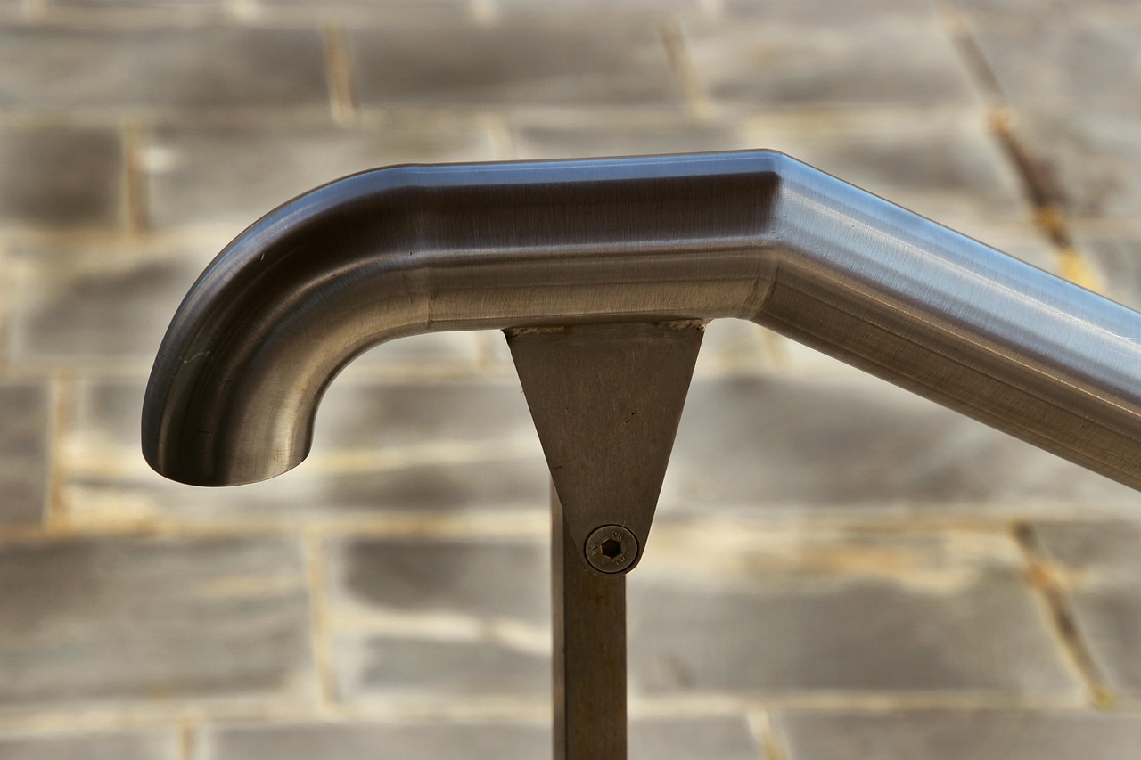 railing, hand hold, stainless steel, rail, outdoors, handrail, safety, tubular, metal, architecture, structure, steel, construction, shiny, building, stainless, public, design, nobody, guardrail, clean, shining, material, curve, reflection, texture, backdrop, brown safety, brown clean, handrail, handrail, handrail, handrail, handrail, tubular, guardrail