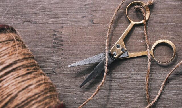 line, hemp cord, tie, scissors, retro, to cut, coil, craft, tool, vintage, textile, decorative, texture, material, lace, brown, rau, wood, surface, cord, scissors, scissors, scissors, scissors, scissors, vintage, lace