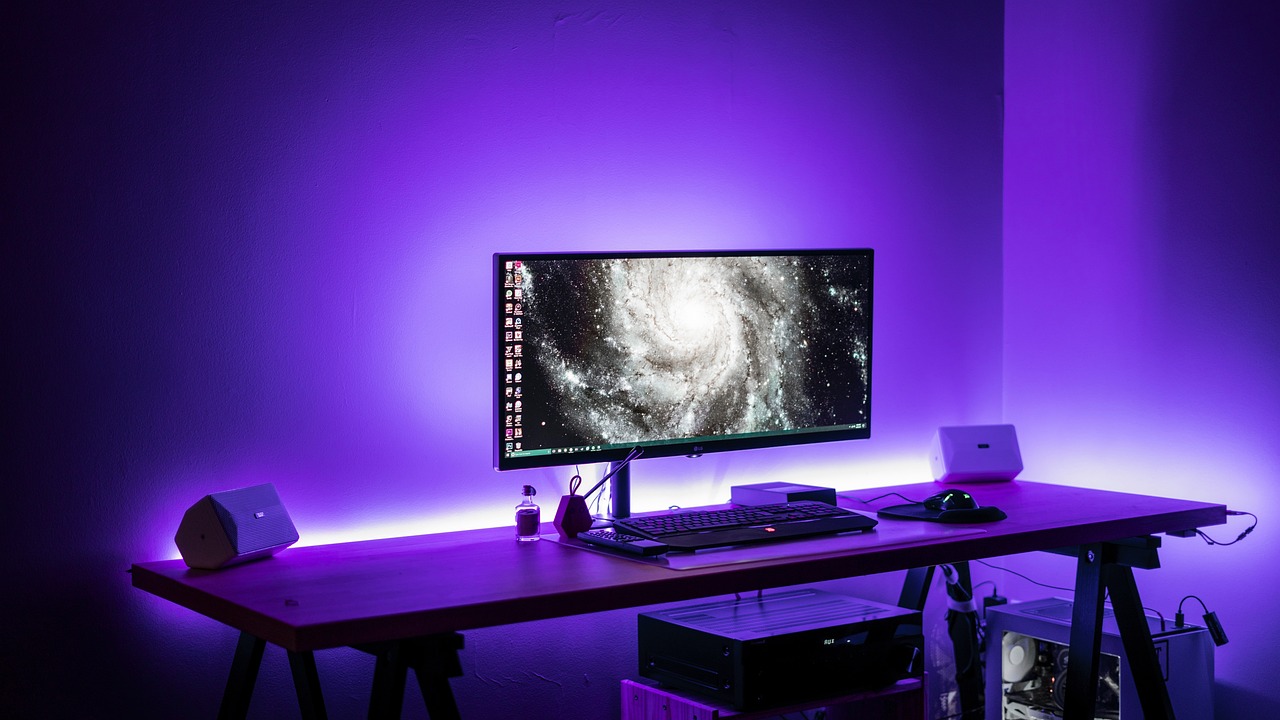 computer, keyboard, apple, electronics, modern, technology, room, business, office, work, desk, table, computer, computer, keyboard, keyboard, keyboard, keyboard, keyboard, room, room, room, room, desk, desk, desk, table